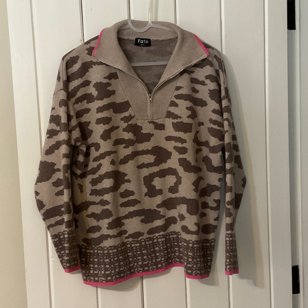 Fate 1/4 Zip Sweater. Generous size Small. Beige, brown, pink